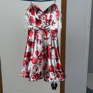 Red and white cocktail style dress